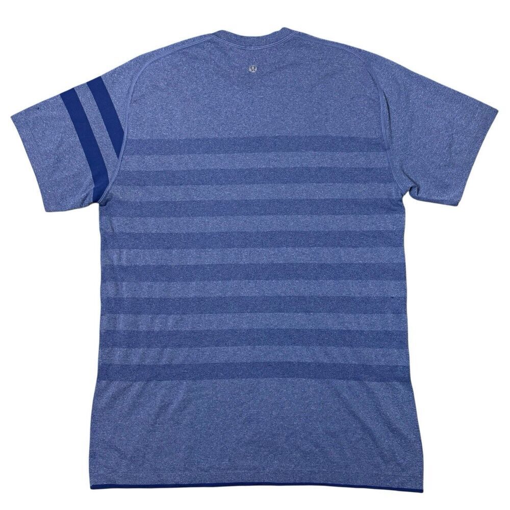 Lululemon Metal Vent Tech Shirt Men Medium Blue Stripe Short Sleeve Athletic Gym - Picture 2 of 4